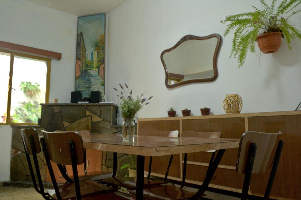 Agradable Casa Con Chimenea Interior Y Parrillero. A 250M De La Playa Apartment Colonia del Sacramento Luaran gambar